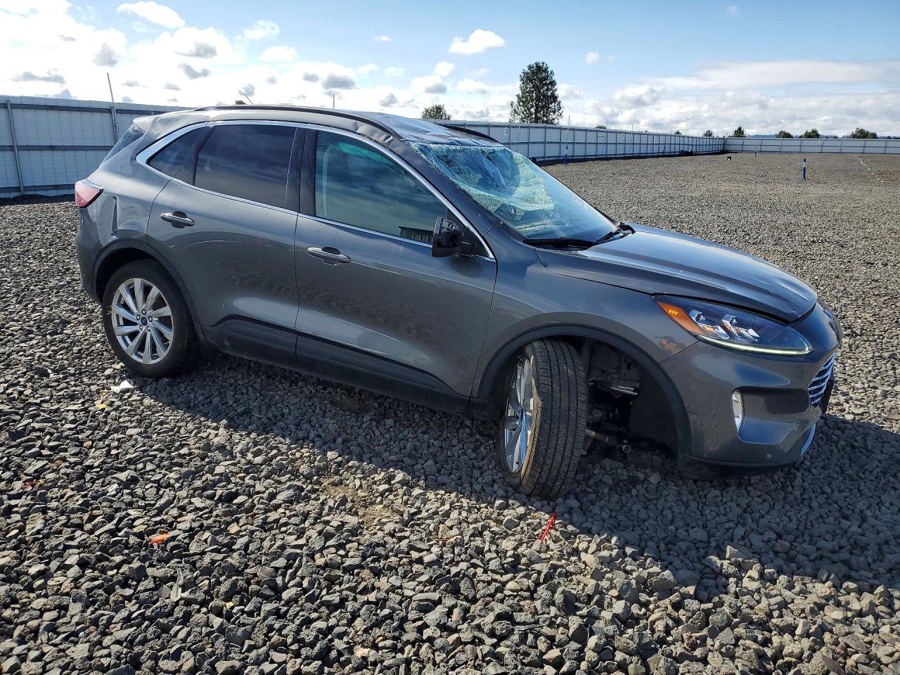 2022 FORD ESCAPE