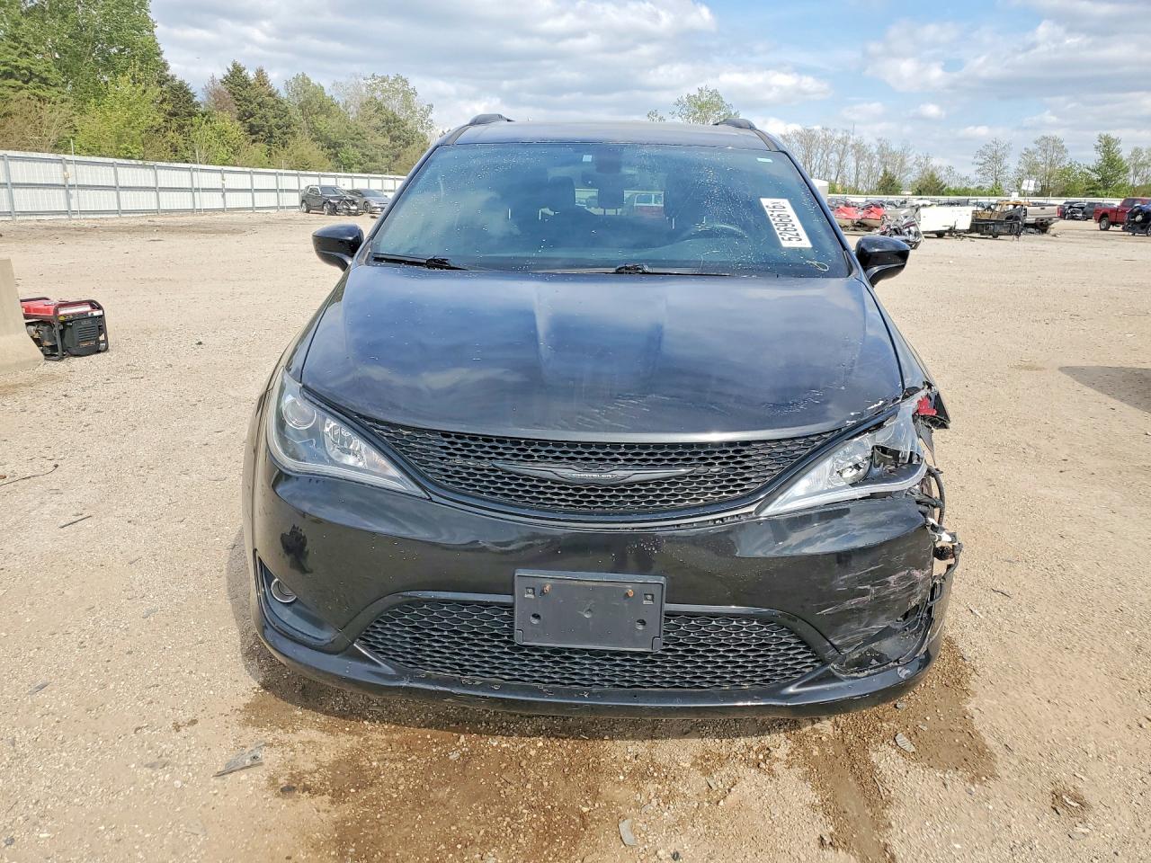 2018 CHRYSLER PACIFICA
