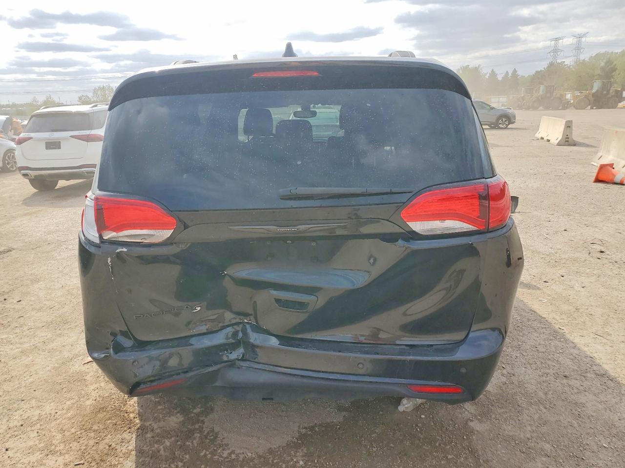 2018 CHRYSLER PACIFICA