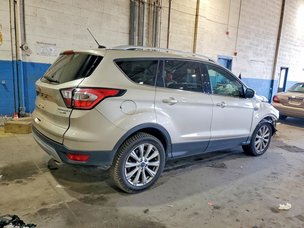 2017 FORD ESCAPE