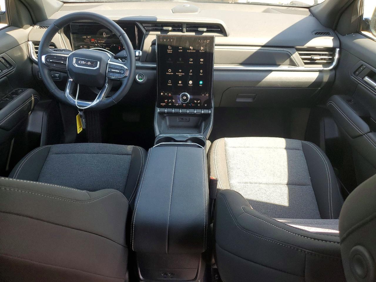 2025 GMC TERRAIN