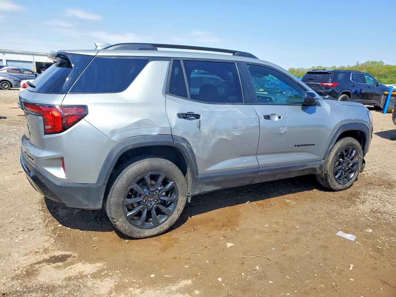 2025 GMC TERRAIN