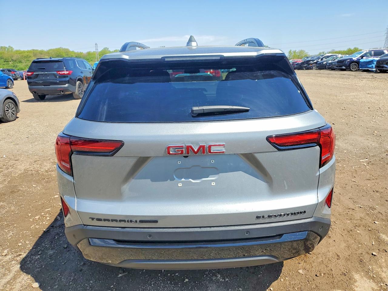 2025 GMC TERRAIN
