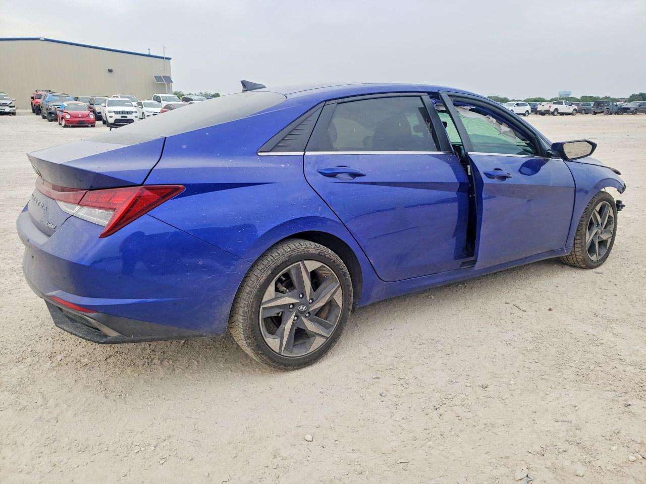 2021 HYUNDAI ELANTRA