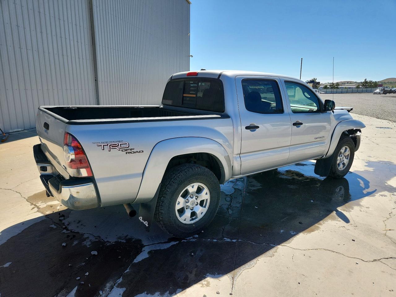 2011 TOYOTA TACOMA