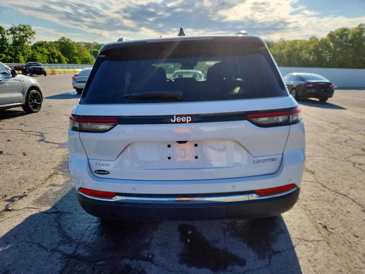 2025 JEEP CHEROKEE