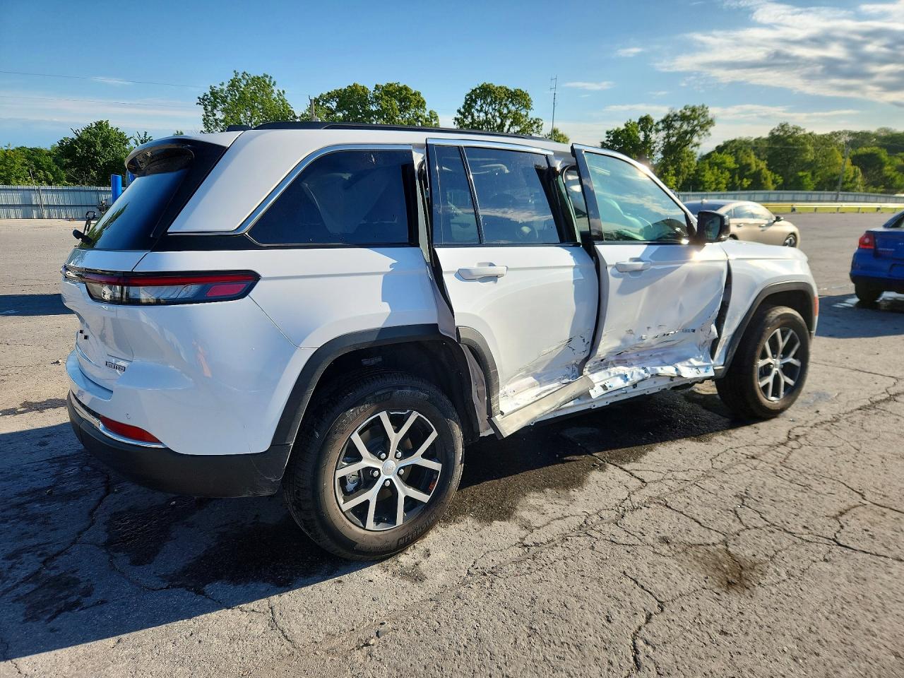 2025 JEEP CHEROKEE
