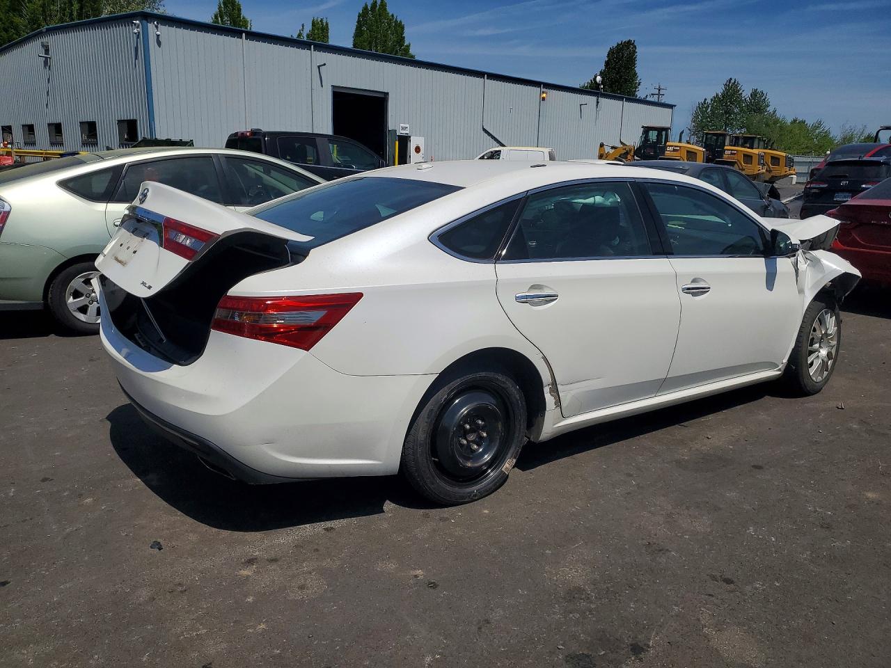 2016 TOYOTA AVALON