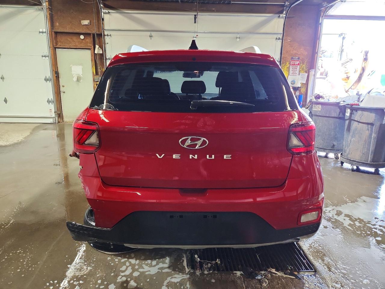 2022 HYUNDAI VENUE