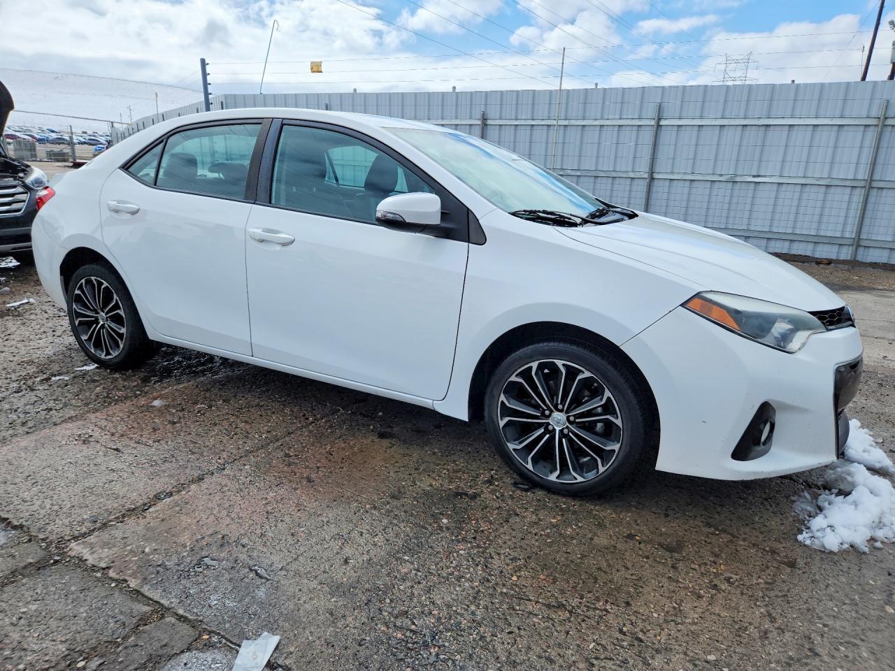2014 TOYOTA COROLLA