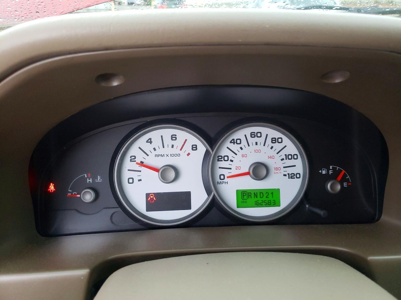 2005 FORD ESCAPE
