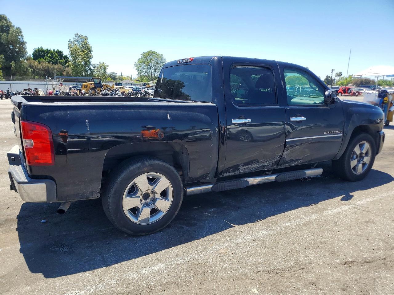 2011 CHEVROLET SILVERADO
