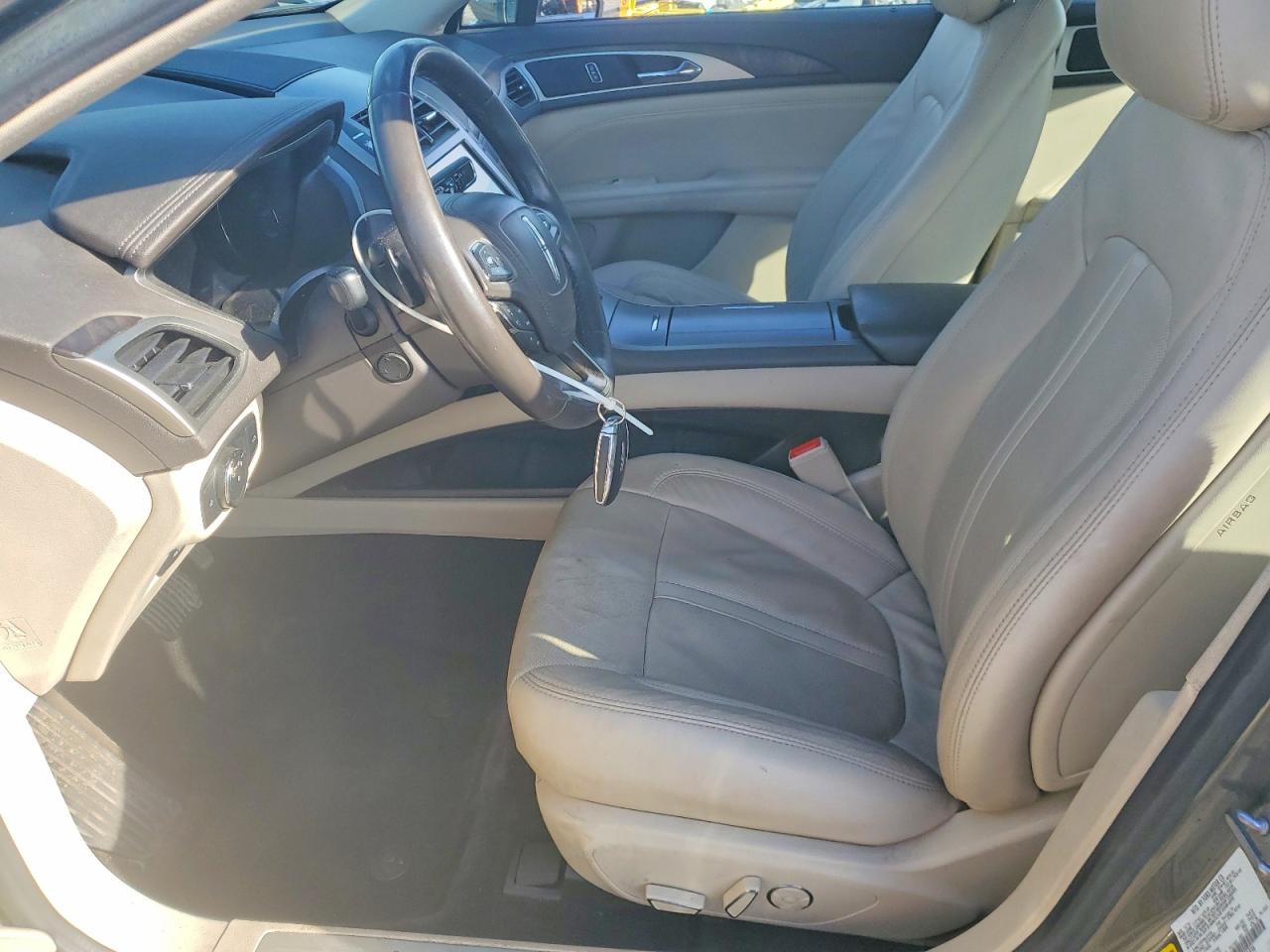 2017 LINCOLN MKZ