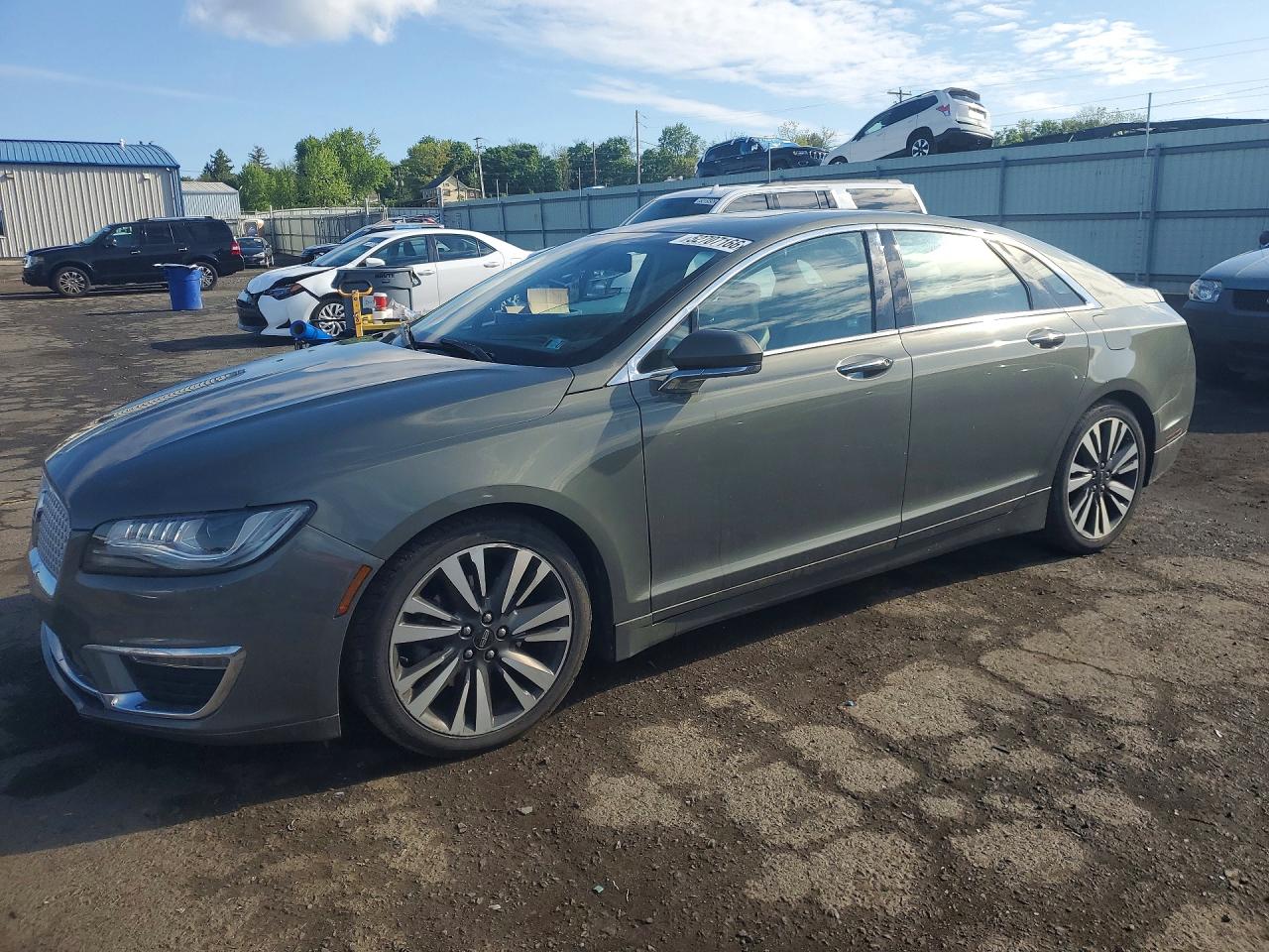 2017 LINCOLN MKZ