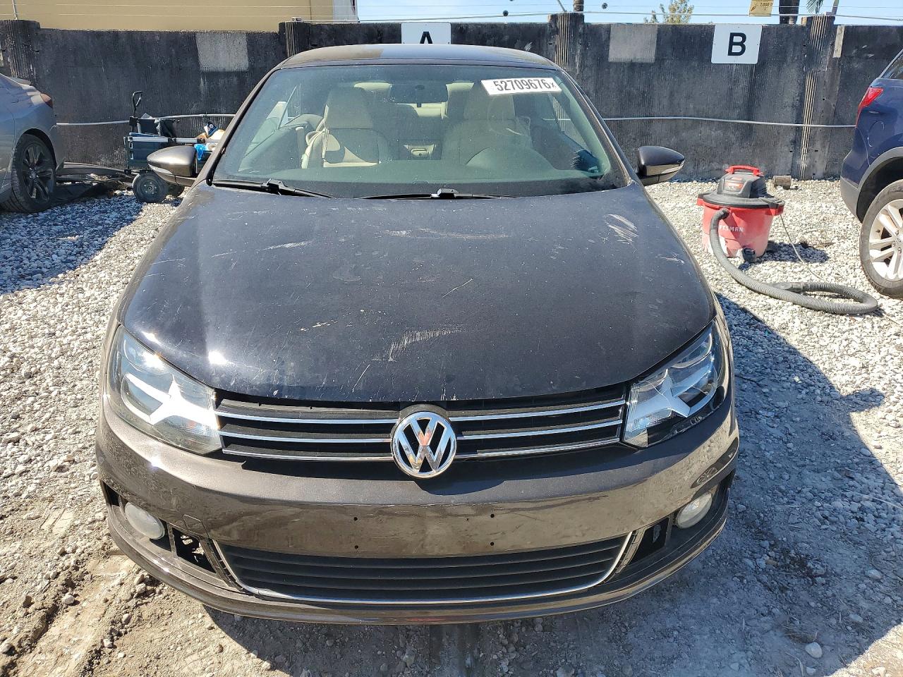 2012 VOLKSWAGEN EOS
