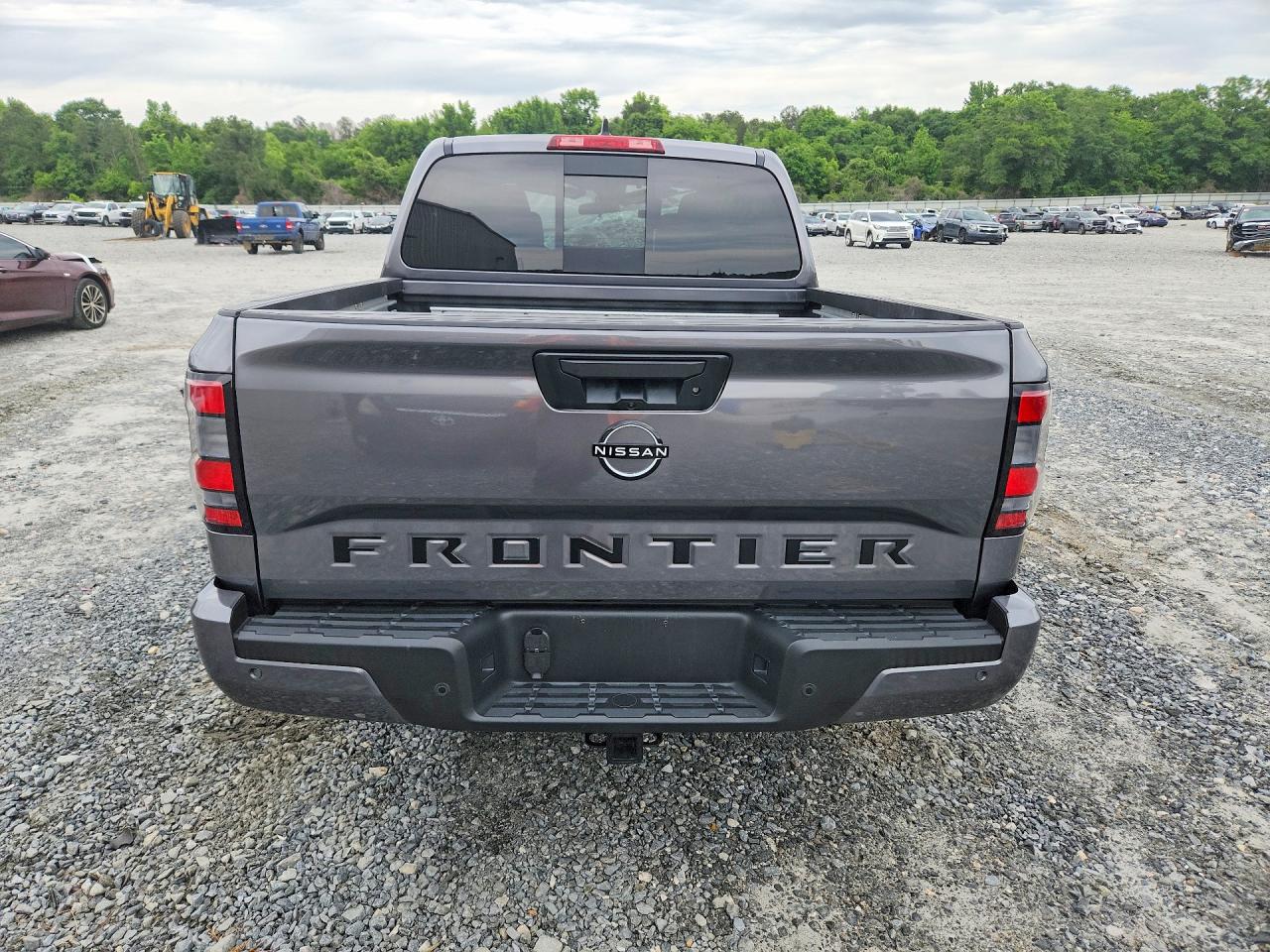 2026 NISSAN FRONTIER