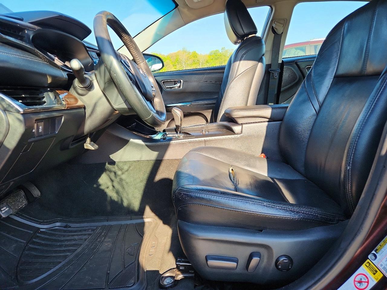 2013 TOYOTA AVALON