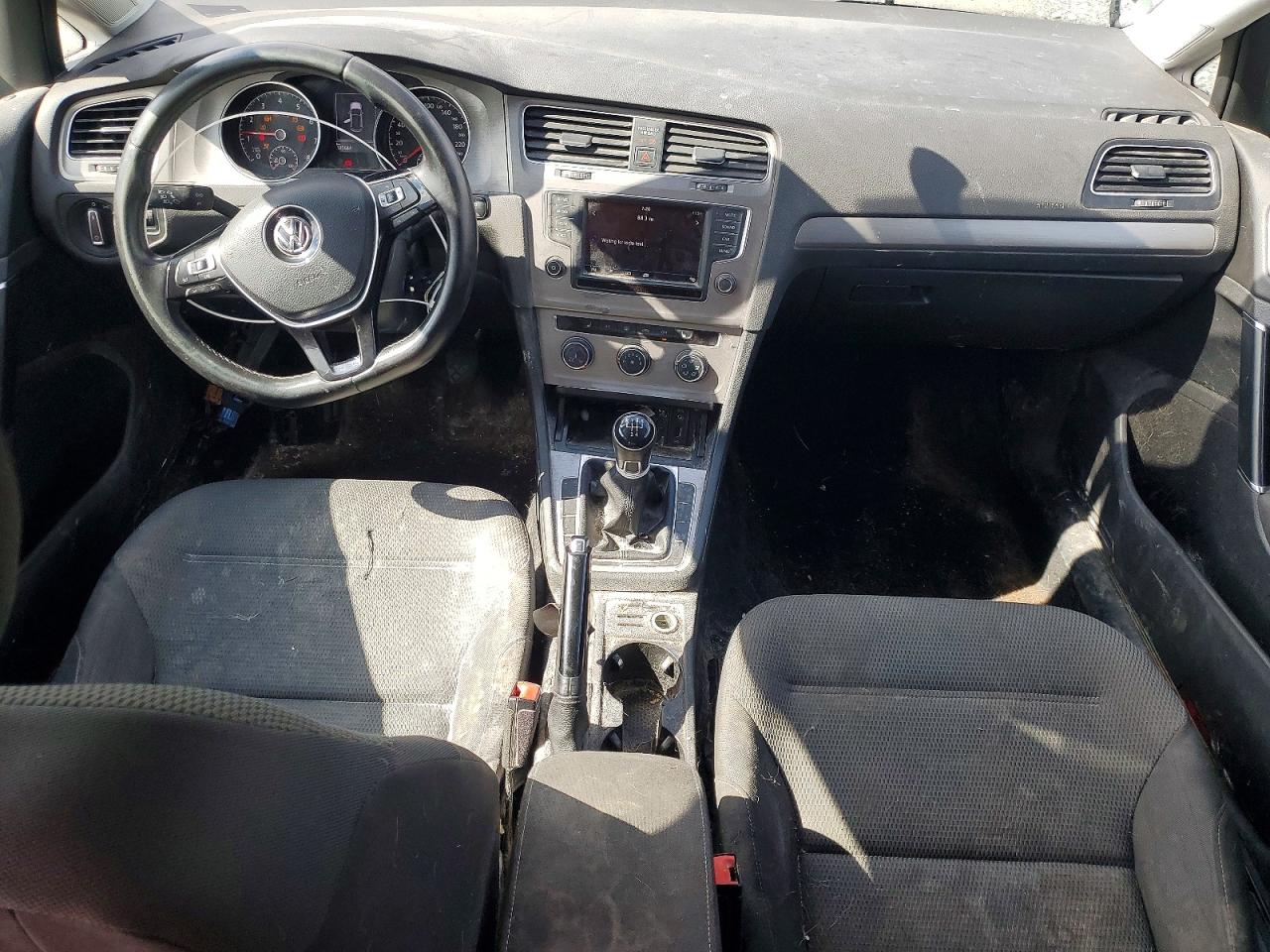 2017 VOLKSWAGEN GOLF