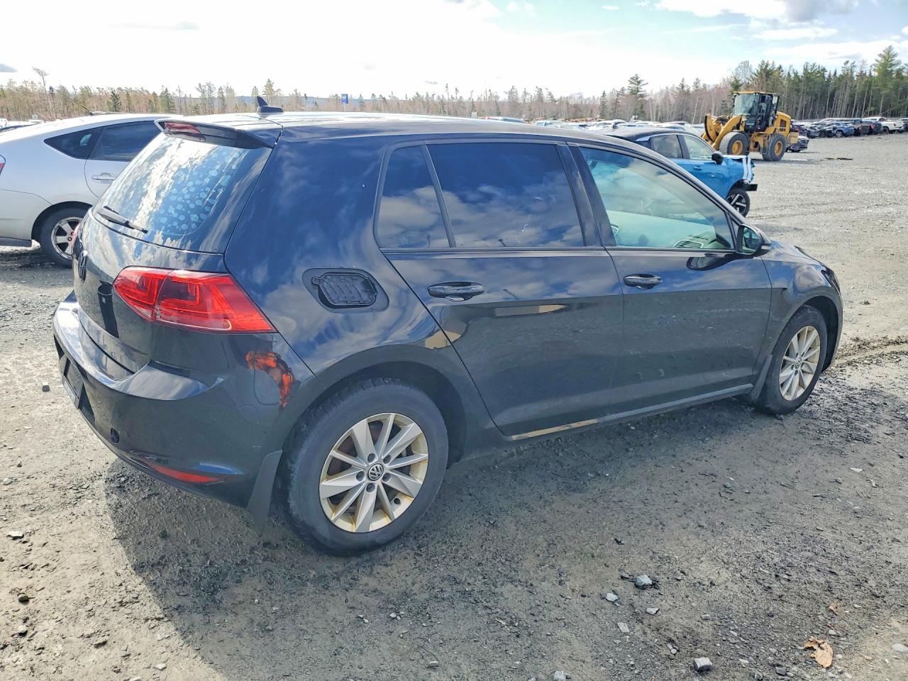 2017 VOLKSWAGEN GOLF