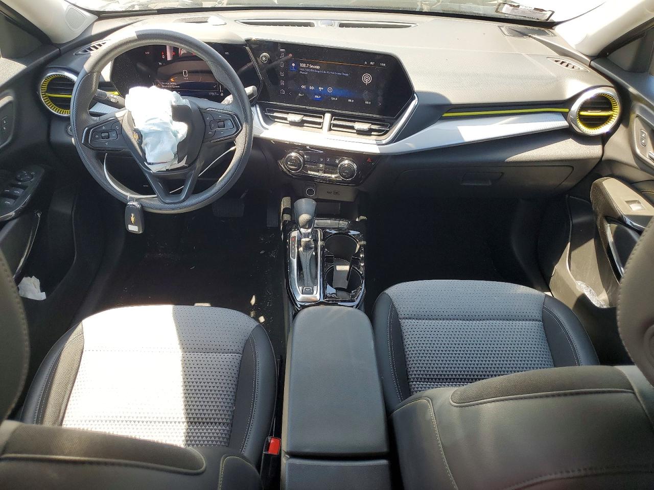 2024 CHEVROLET TRAX