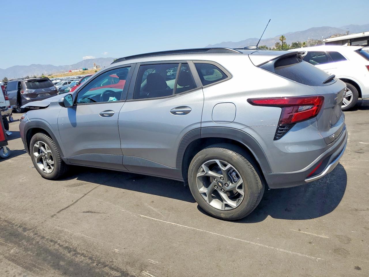 2024 CHEVROLET TRAX