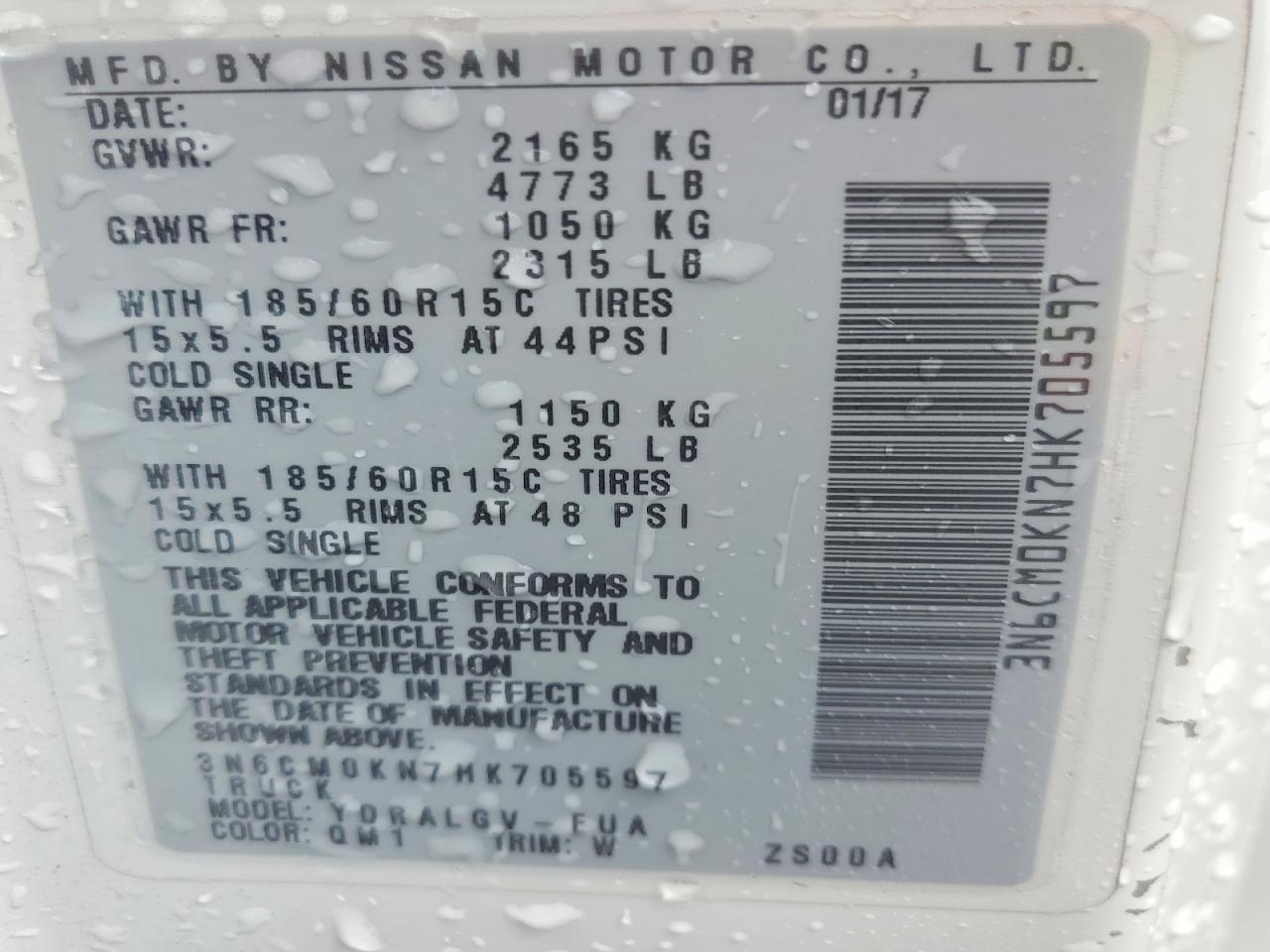 2017 NISSAN NV
