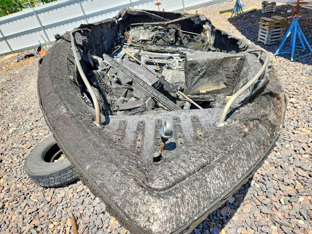 1987 COBALT Boat