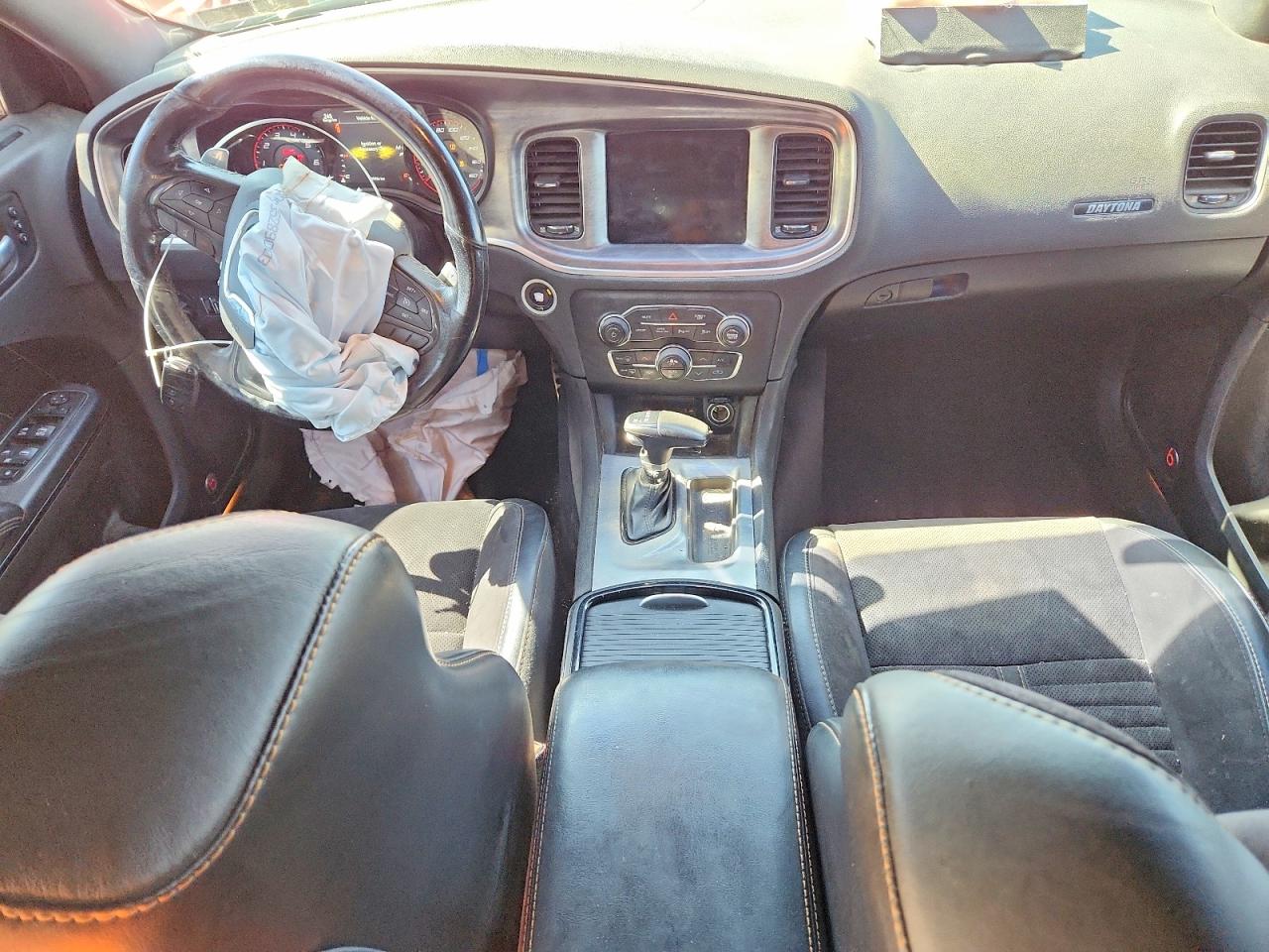 2017 DODGE CHARGER