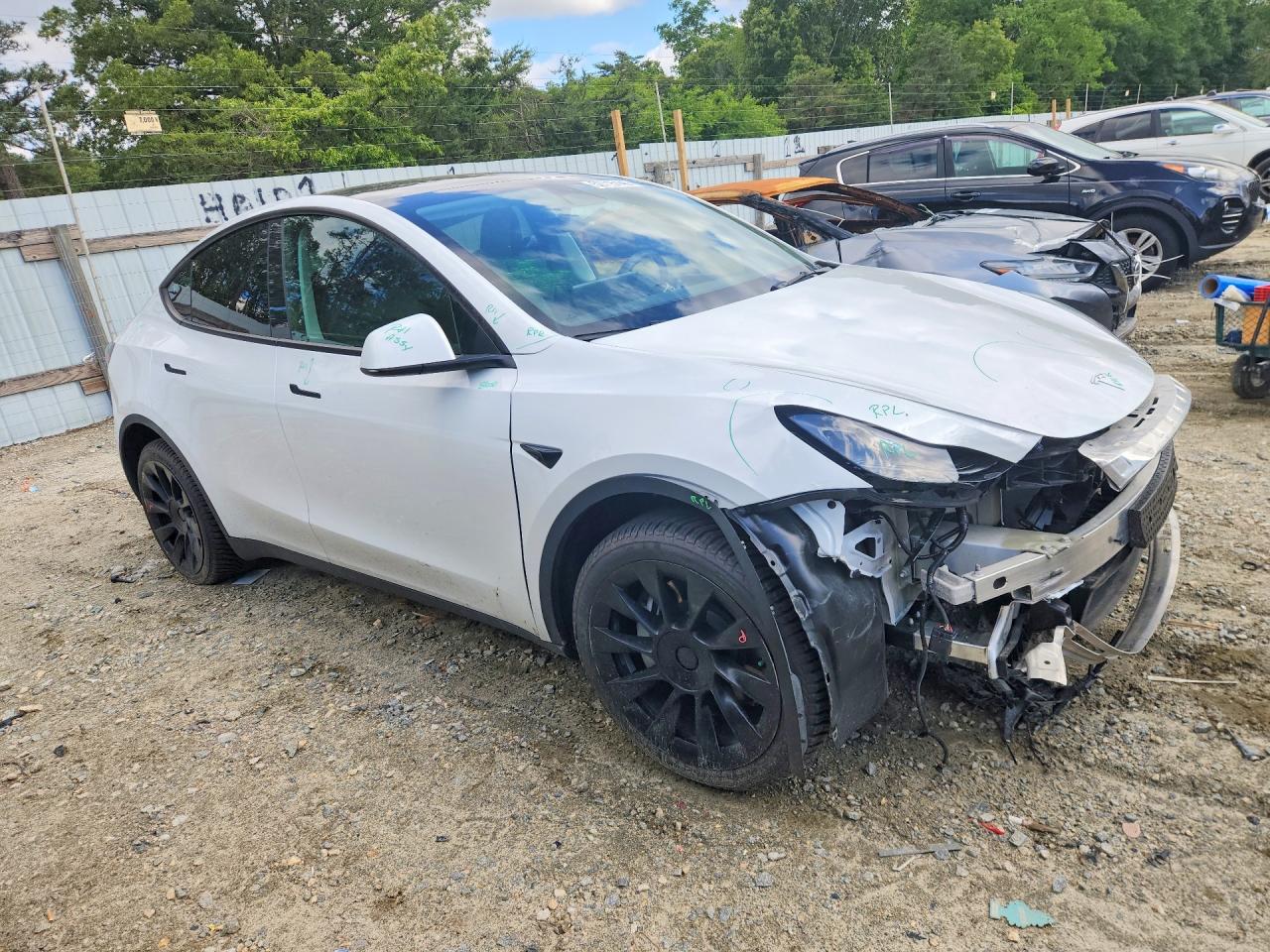 2023 TESLA MODEL Y
