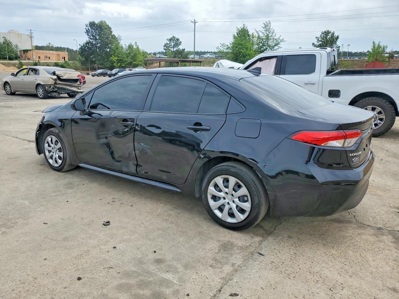 2025 TOYOTA COROLLA