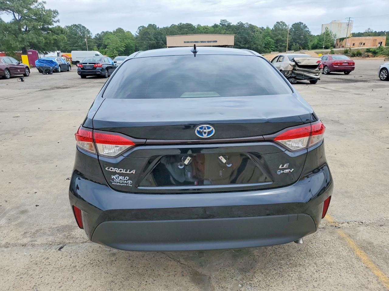 2025 TOYOTA COROLLA
