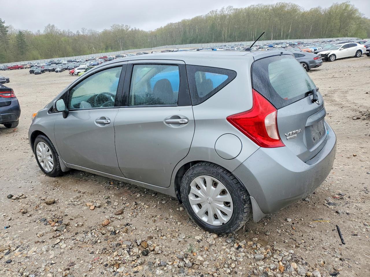 2014 NISSAN VERSA