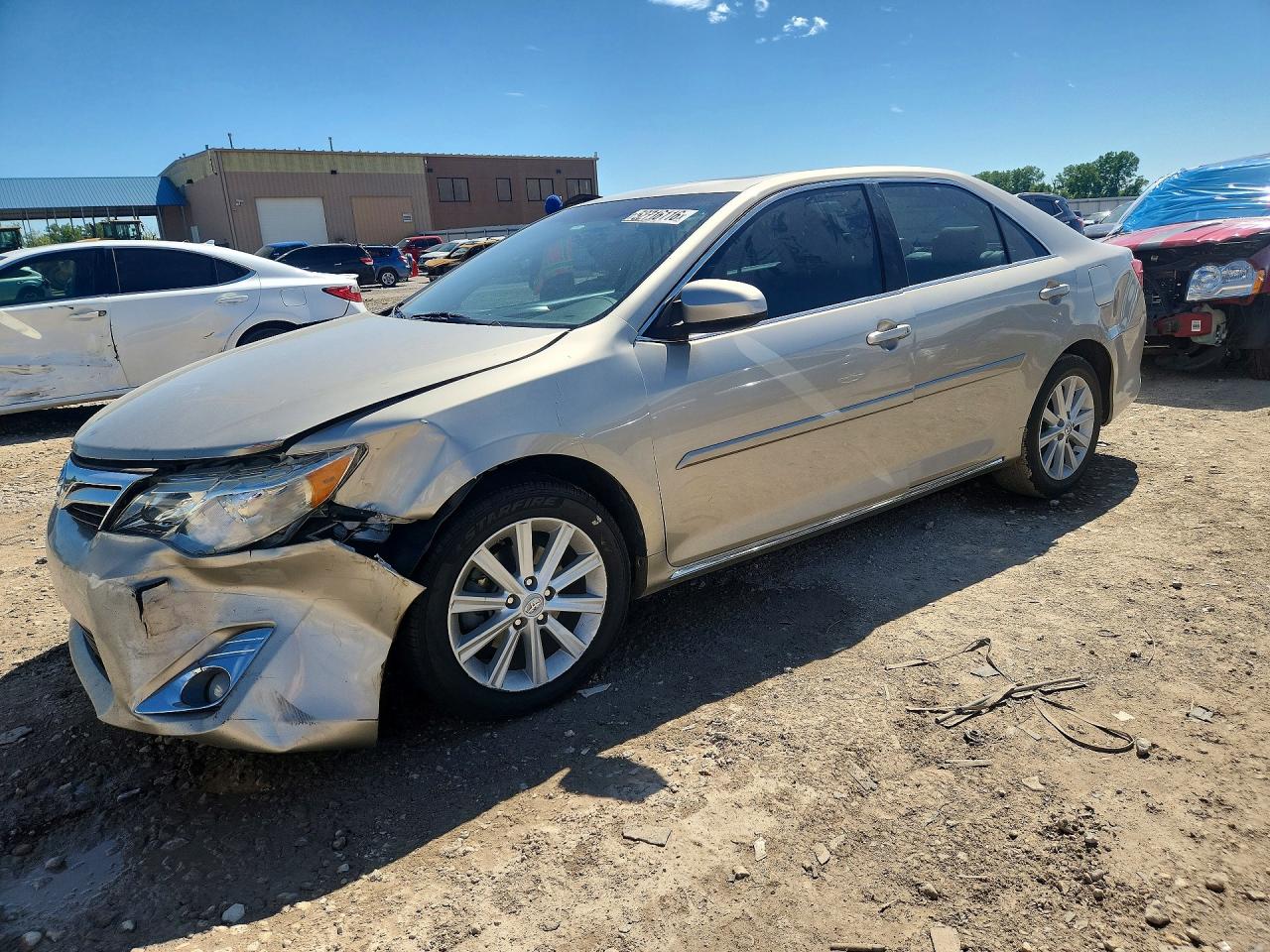 2013 TOYOTA CAMRY