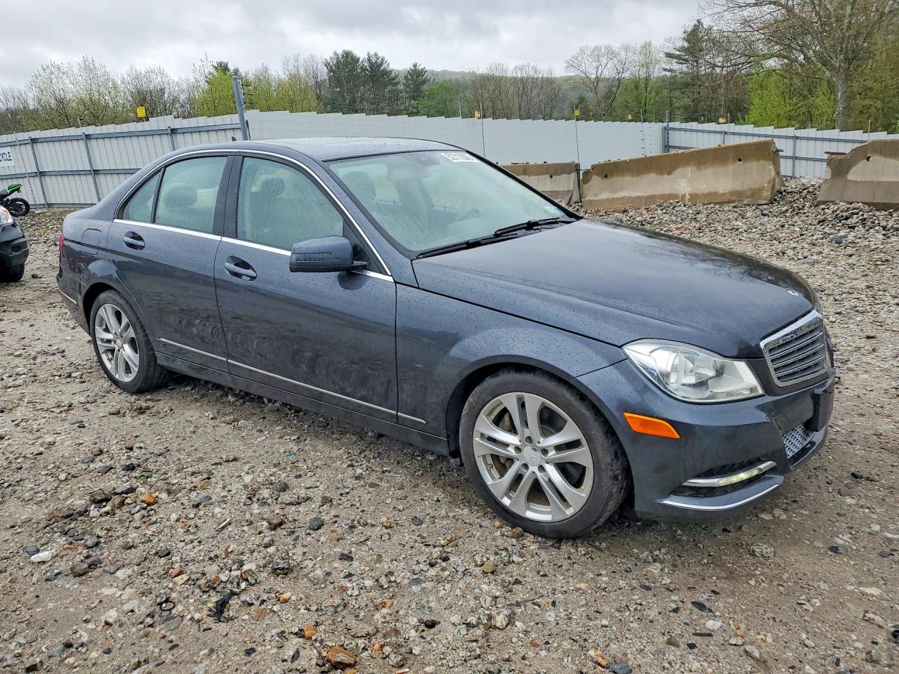 2014 MERCEDES-BENZ C-CLASS