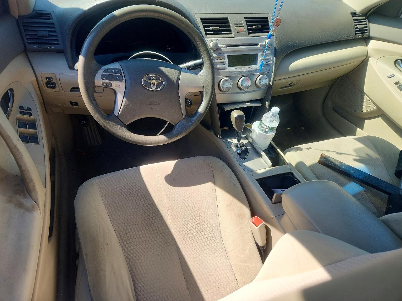 2010 TOYOTA CAMRY