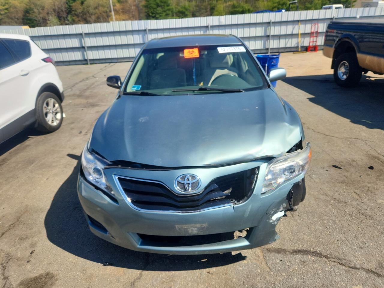 2010 TOYOTA CAMRY