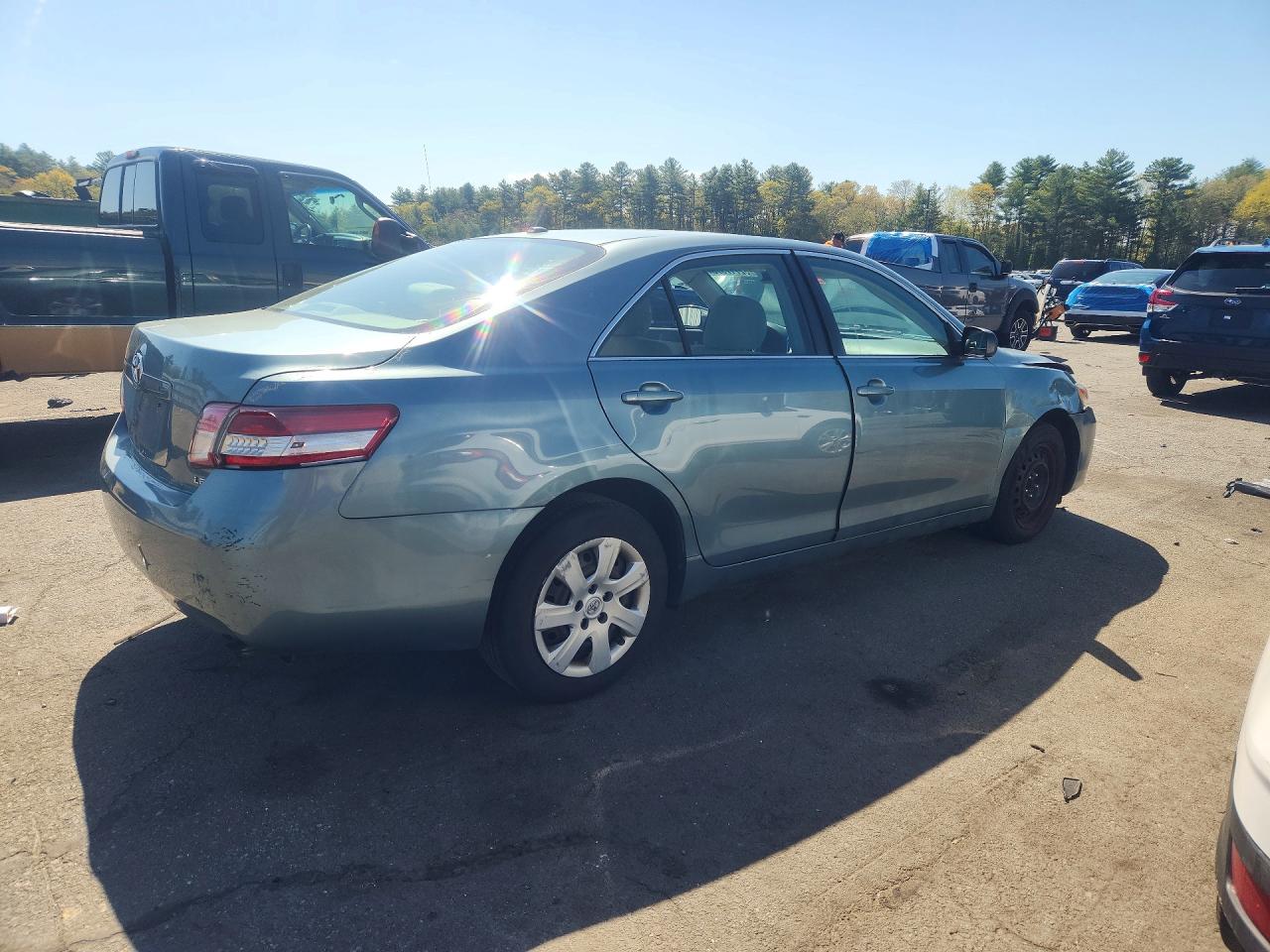 2010 TOYOTA CAMRY