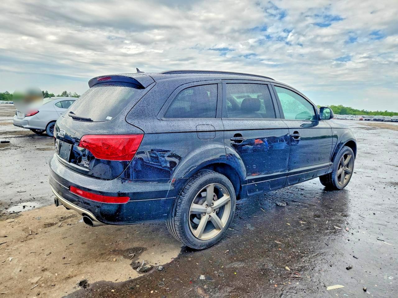 2015 AUDI Q7