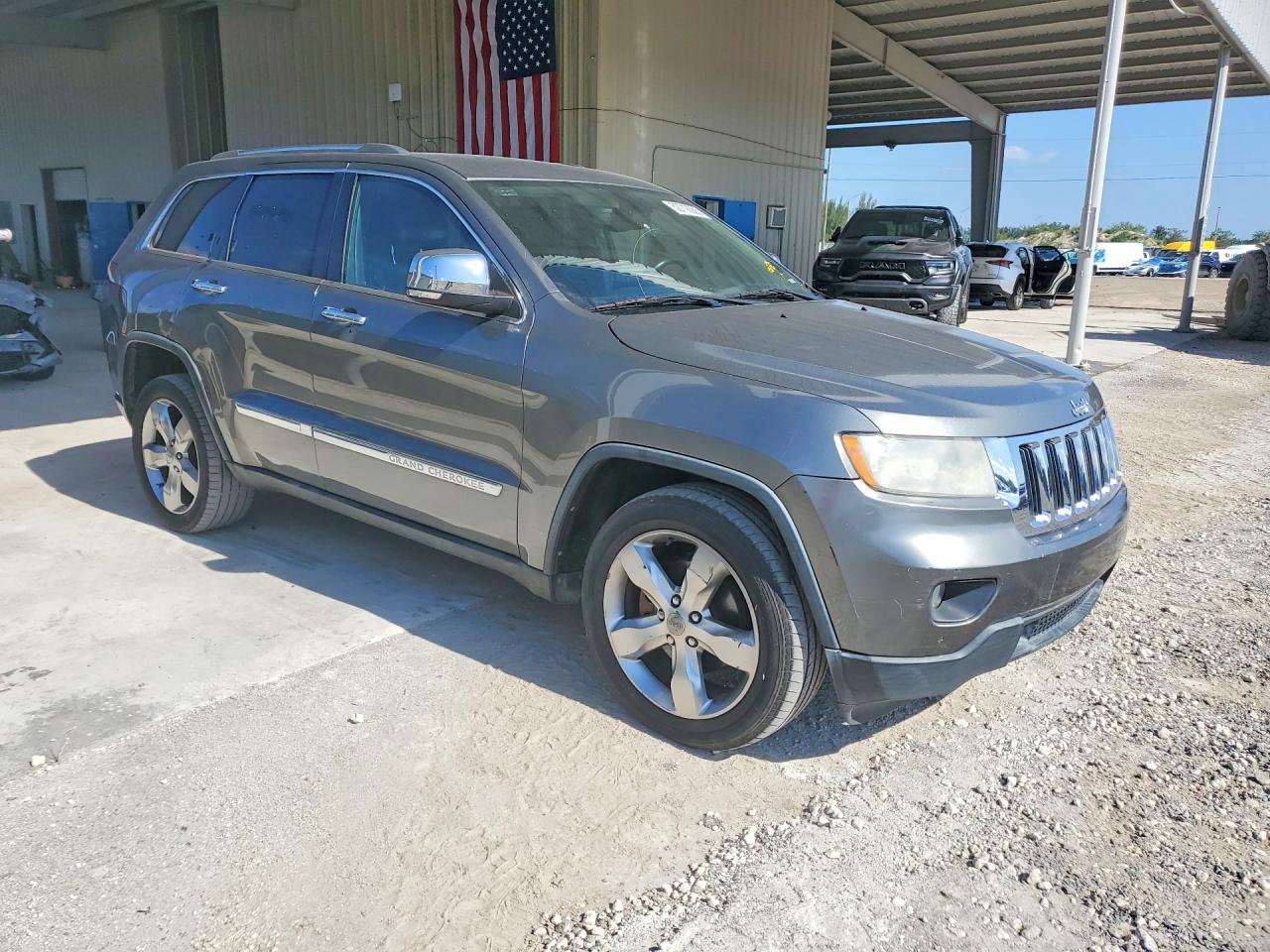 2013 JEEP CHEROKEE