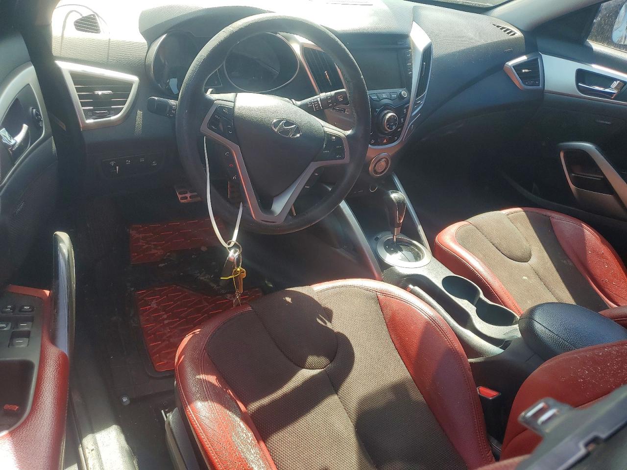 2012 HYUNDAI VELOSTER