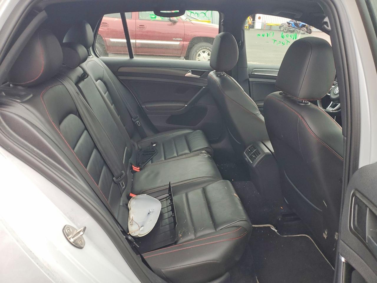 2019 VOLKSWAGEN GTI
