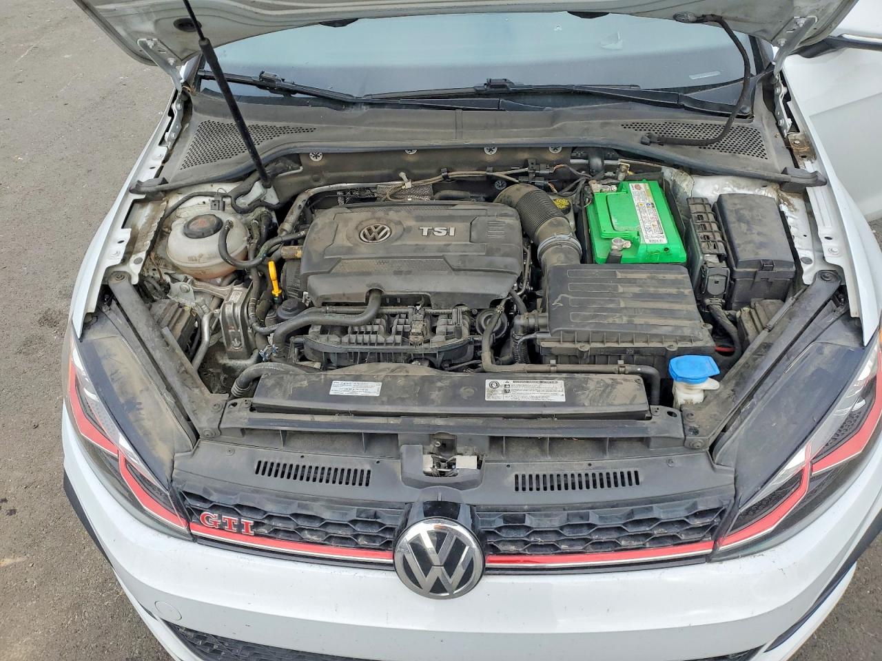 2019 VOLKSWAGEN GTI