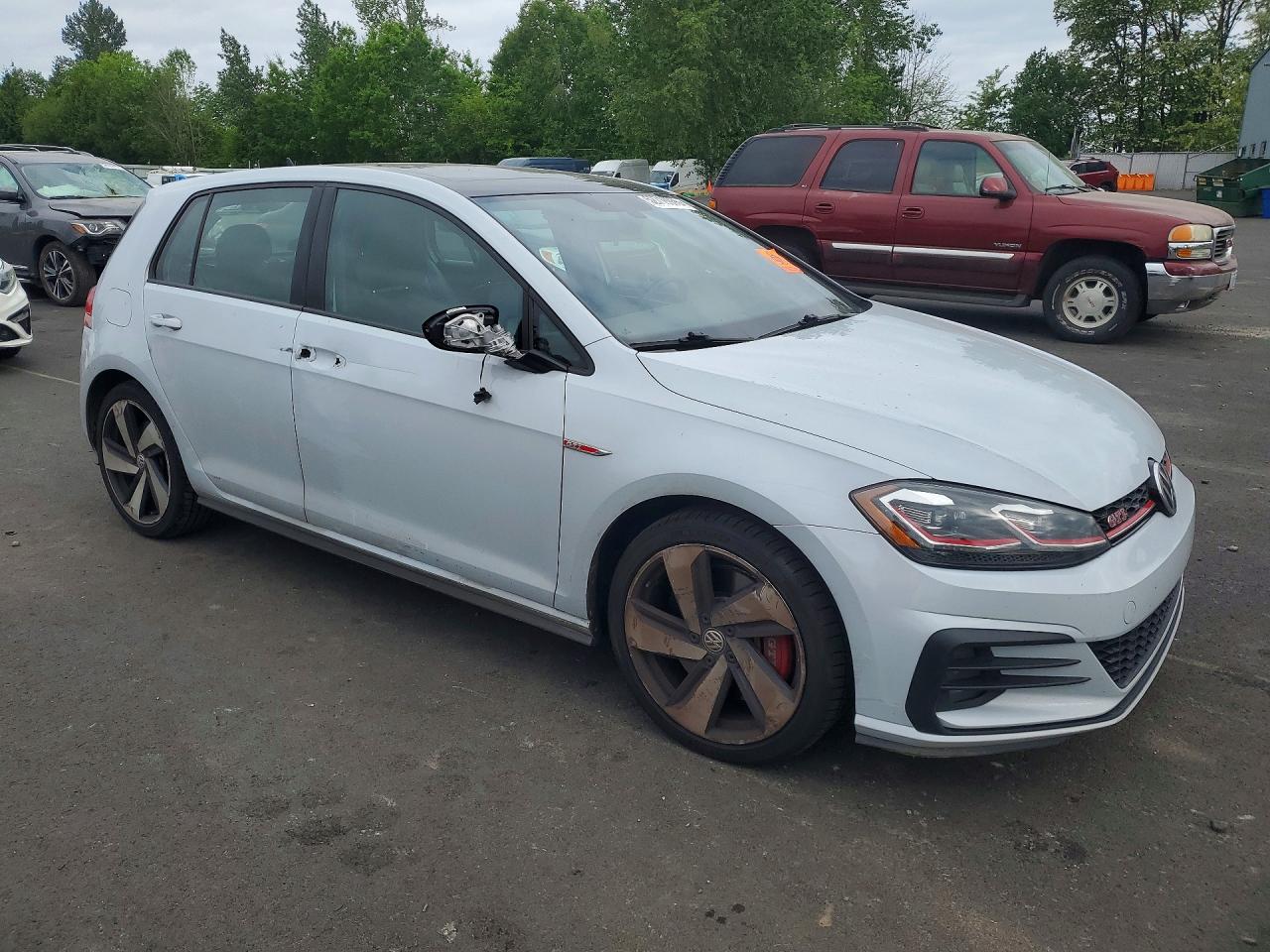 2019 VOLKSWAGEN GTI