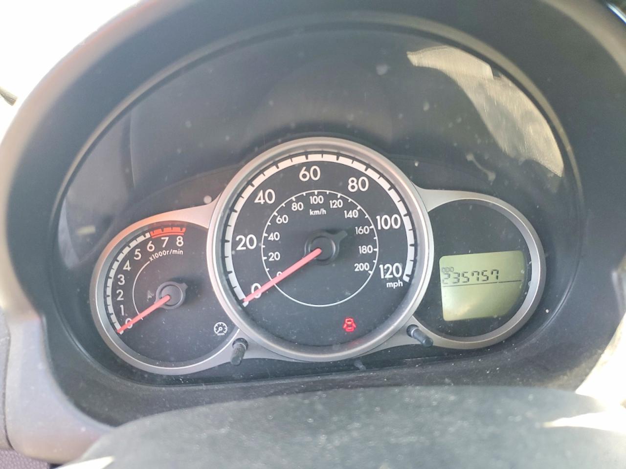 2012 MAZDA 2