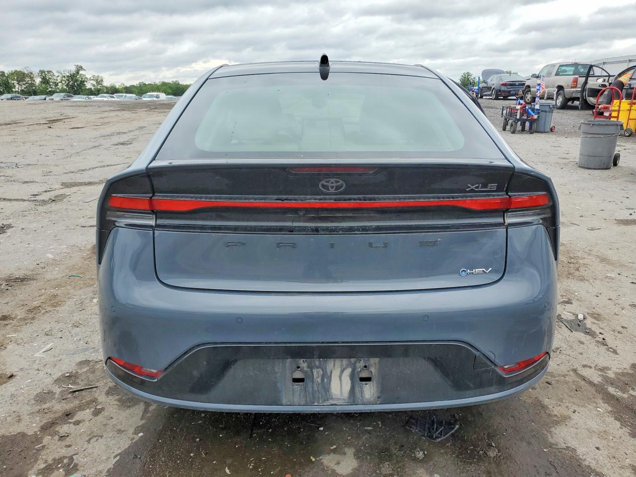 2023 TOYOTA PRIUS