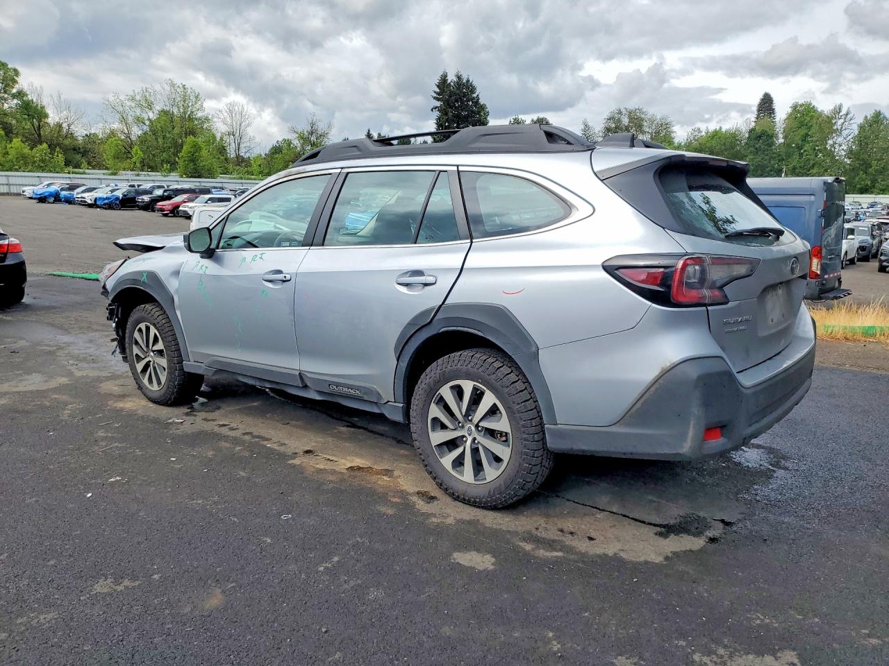 2025 SUBARU LEGACY