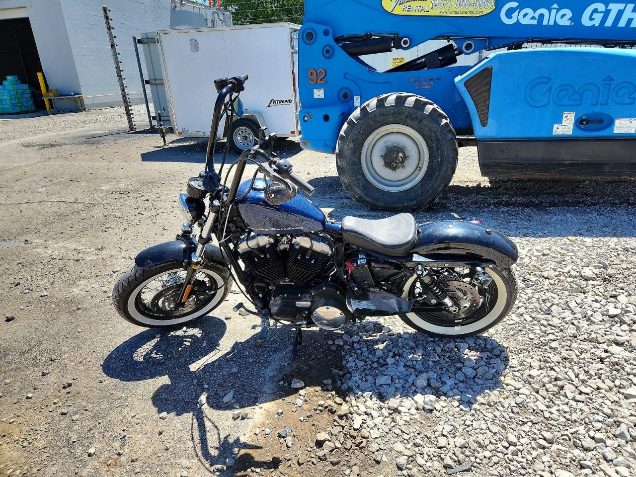 2012 HARLEY-DAVIDSON SPRTSTR120