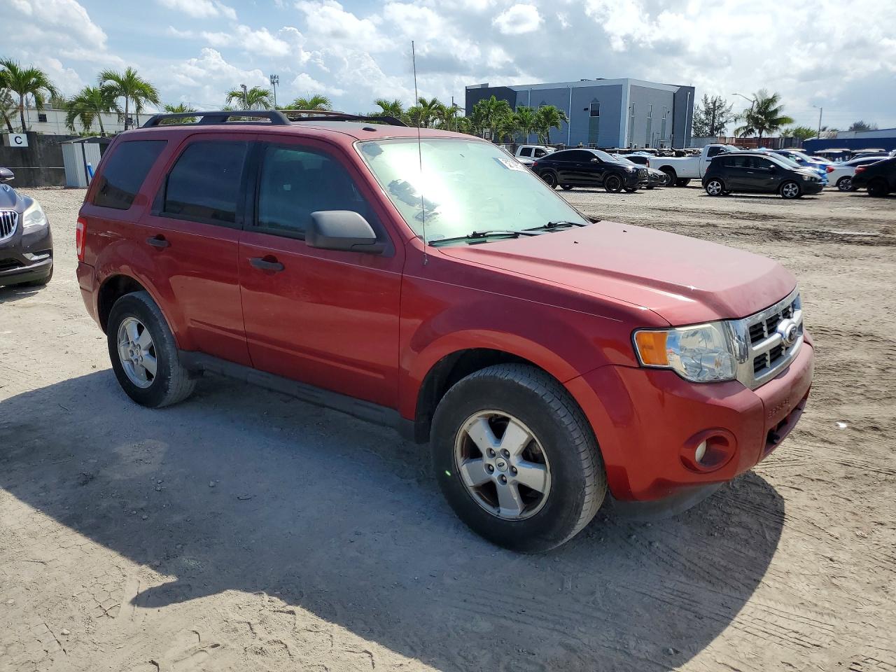 2012 FORD ESCAPE