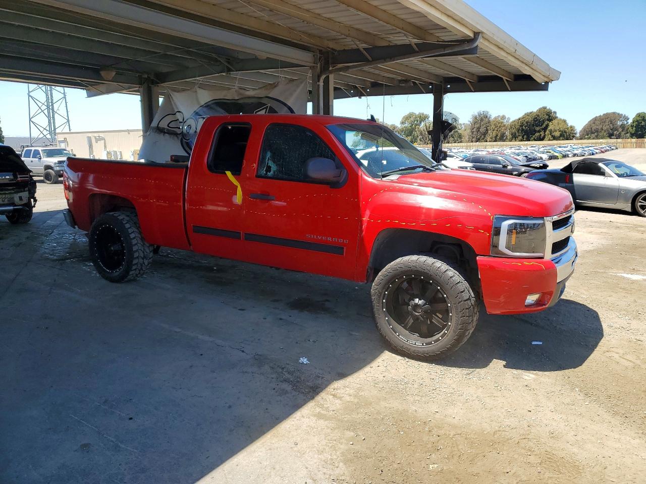 2011 CHEVROLET SILVERADO