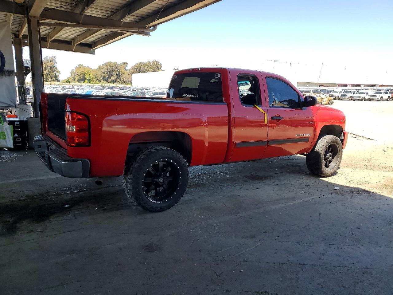 2011 CHEVROLET SILVERADO